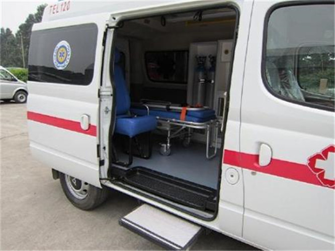 凤冈救护车出租服务案例7